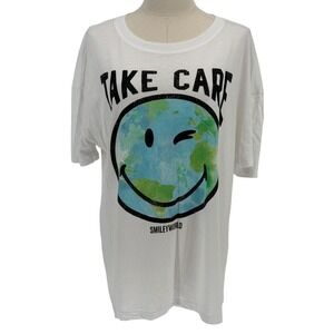 SmileyWorld T-Shirt White Take Care Winking Earth Graphic L
